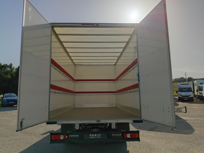 IVECO Daily CCb 35C16H empattement 4100 3.0