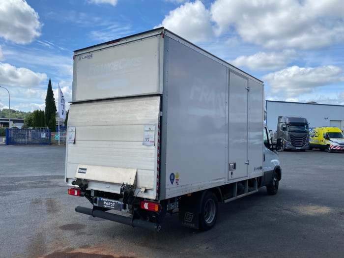 IVECO Daily CCb 35C16H empattement 4100 3.0 Tor