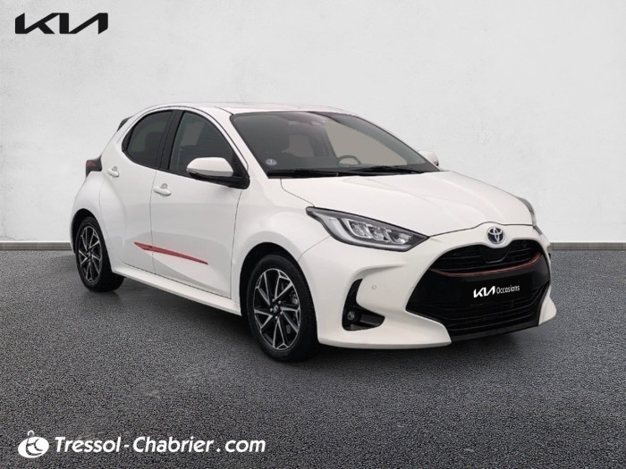 Toyota YARIS HYBRIDE MY22 116h Design