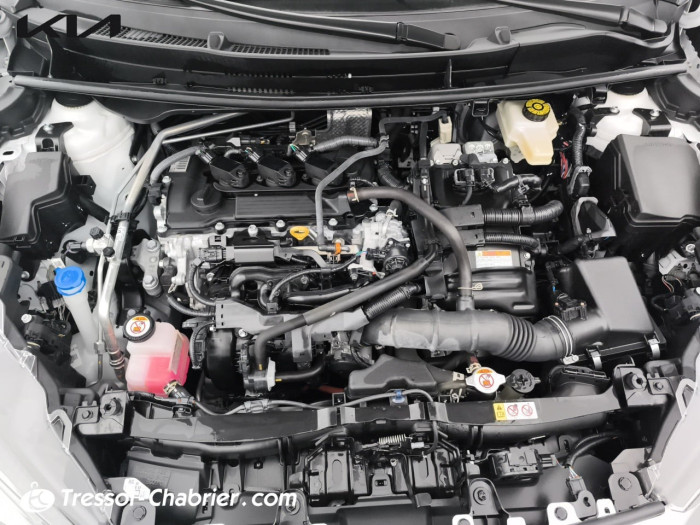 Toyota YARIS HYBRIDE MY22 116h Design