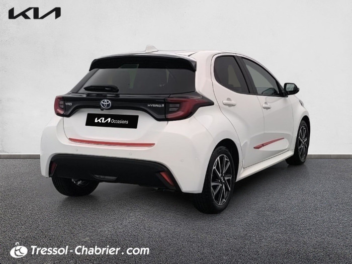 Toyota YARIS HYBRIDE MY22 116h Design