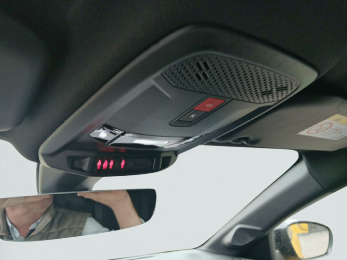 Peugeot 208 PureTech 100 S&S EAT8 GT Line