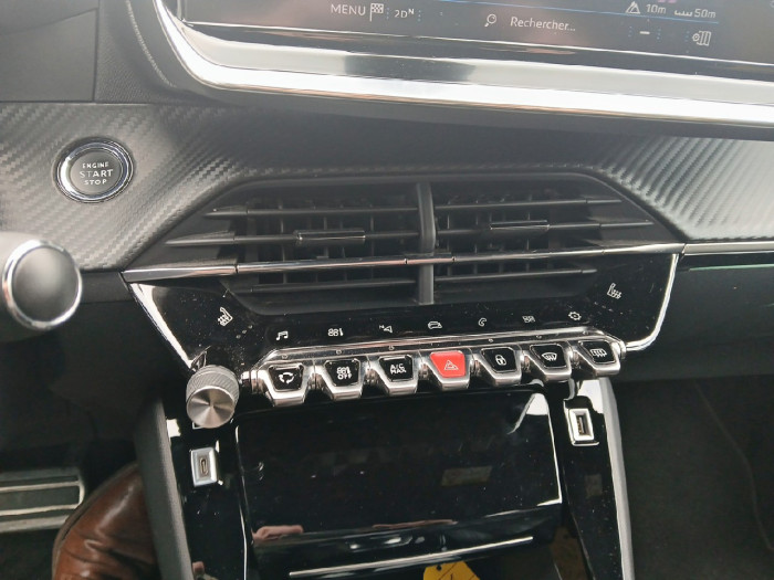 Peugeot 208 PureTech 100 S&S EAT8 GT Line