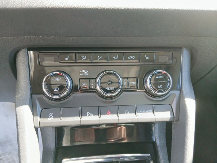 Skoda Karoq 1.0 TSI 116 ch DSG7 Style