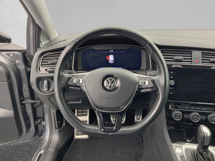 Volkswagen Golf 1.5 eTSI OPF 150 DSG7 Style 1st