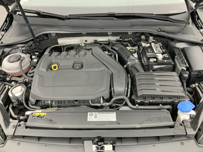 Volkswagen Golf 1.5 eTSI OPF 150 DSG7 Style 1st