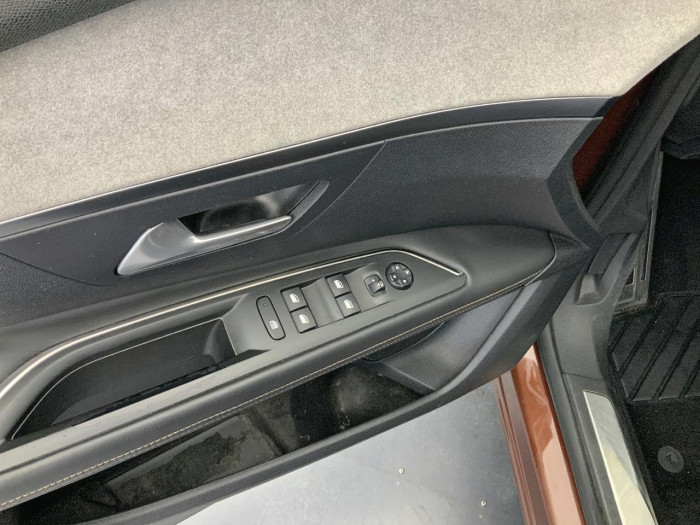Peugeot 3008 2.0 BlueHDi 180ch S&S EAT6 GT