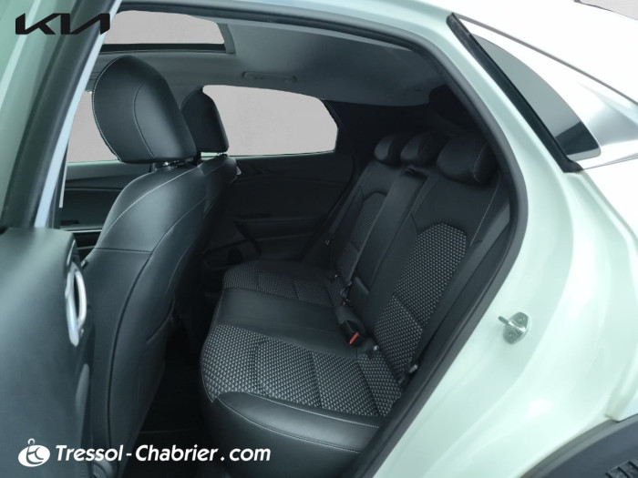 Kia XCEED MY22 1.6 CRDi 136 ch MHEV DCT7 Design