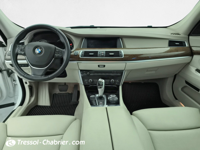BMW SERIE 5 GRAN TURISMO 530d xDrive 258 ch Gran Turismo Luxe A