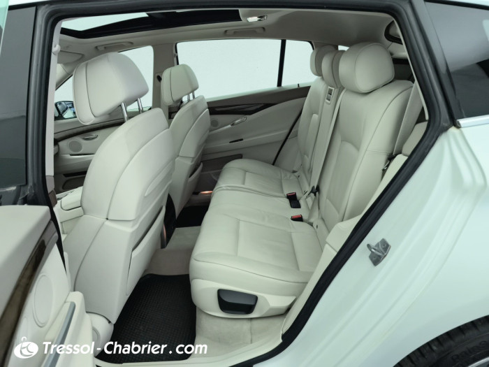 BMW SERIE 5 GRAN TURISMO 530d xDrive 258 ch Gran Turismo Luxe A