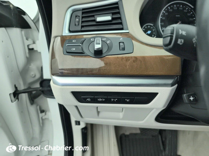 BMW SERIE 5 GRAN TURISMO 530d xDrive 258 ch Gran Turismo Luxe A