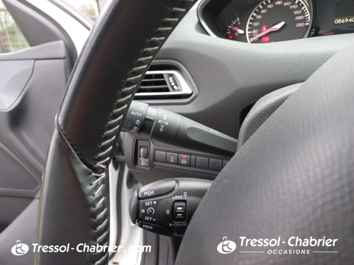 Peugeot 308 BlueHDi 100ch S&S BVM6 Active