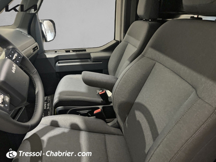 Kia PV5 CARGO FOURGON BATTERIE L ESSENTIAL