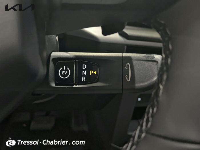 Kia PV5 CARGO FOURGON BATTERIE L ESSENTIAL