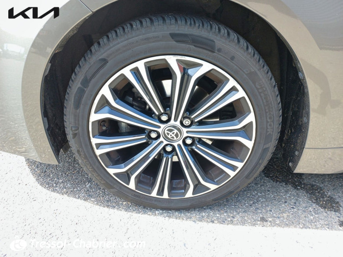 Toyota COROLLA HYBRIDE MY20 184h Design