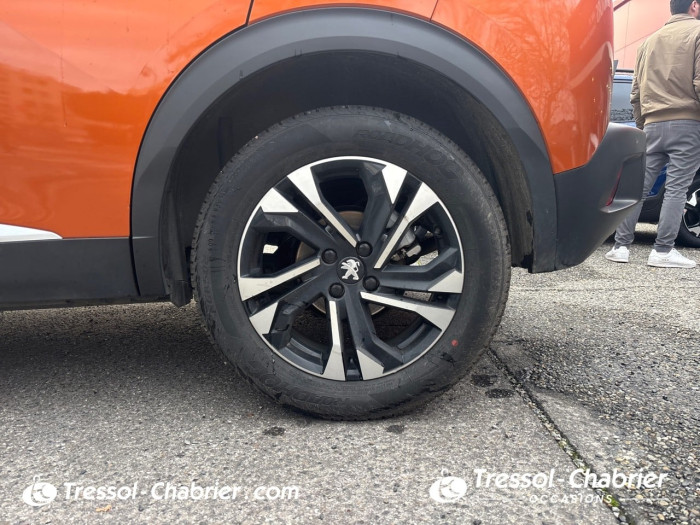 Peugeot 2008 PureTech 130 S&S EAT8 Allure