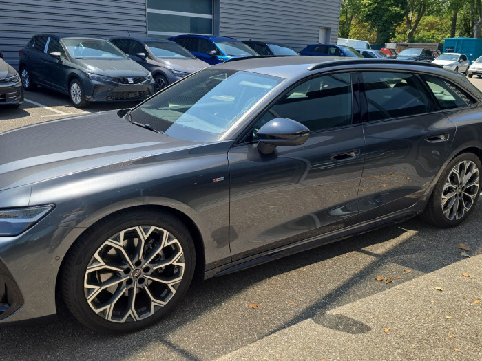 Audi A6 AVANT DIESEL Nouveau TDI 204 ch S tronic 7 S line
