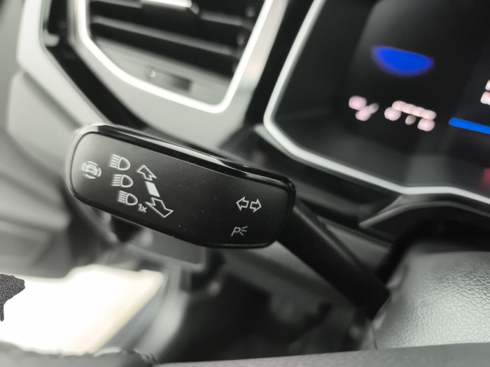 Volkswagen Polo 1.0 TSI 95 S&S BVM5 R-Line