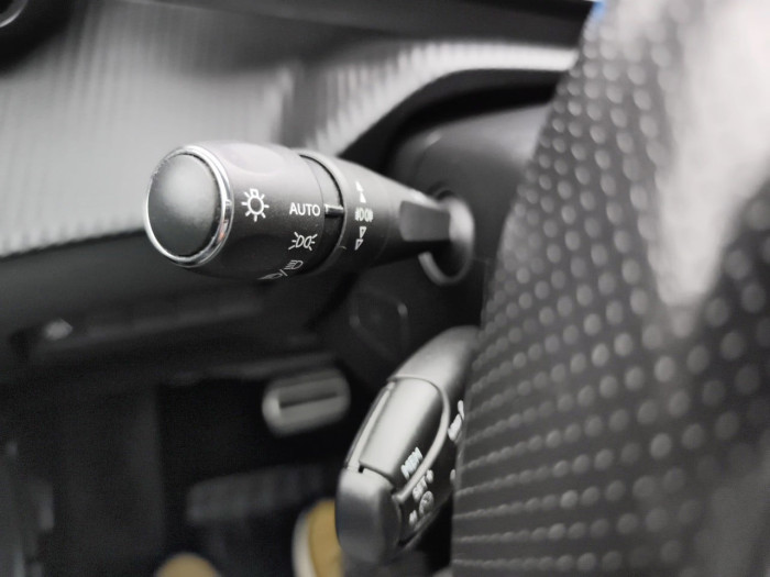 Peugeot 2008 ELECTRIQUE Moteur électrique 136 ch Allure Pack