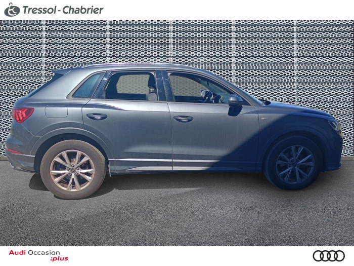 Audi Q3 35 TFSI 150 ch S tronic 7 S line