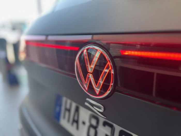 Volkswagen Touareg Nouveau 3.0 V6 eHybrid 462 ch Tiptronic 8 4Motion R