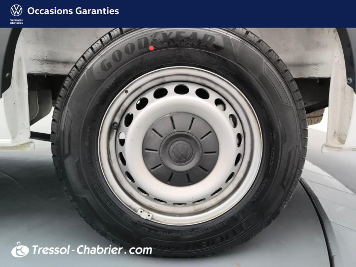 VOLKSWAGEN UTILITAIRES CRAFTER VAN 30 L3H3 2.0 TDI 140 CH BUSINESS