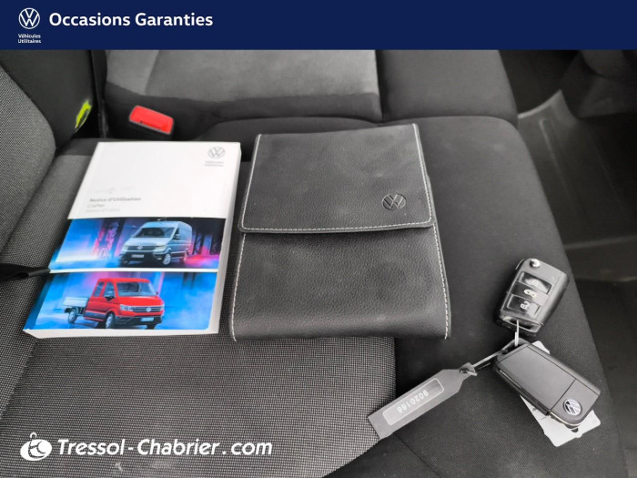 VOLKSWAGEN UTILITAIRES CRAFTER VAN 30 L3H3 2.0 TDI 140 CH BUSINESS