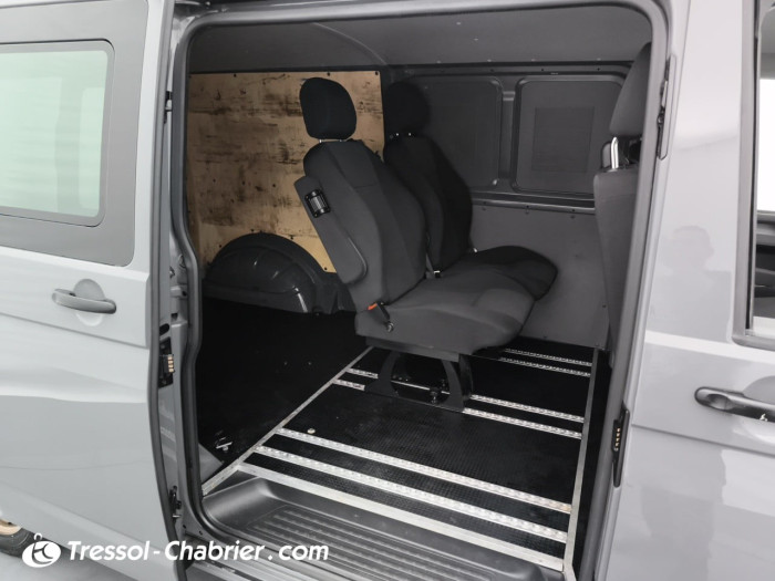 VOLKSWAGEN UTILITAIRES TRANSPORTER 6.1 VAN L2H1 2.0 TDI 150 DSG7 BUSINESS