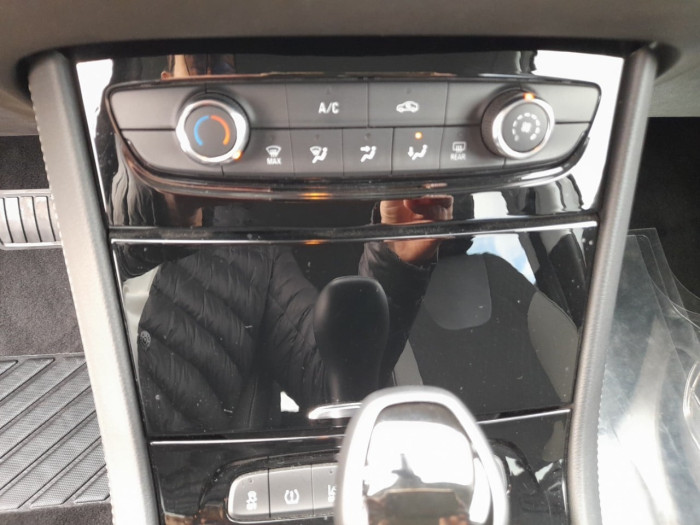 Opel Grandland X 1.2 Turbo 130 ch BVA8 GS Line