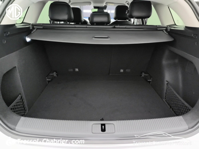 MG MG5 Autonomie Standard 50kWh - 130 kW 2WD Luxury