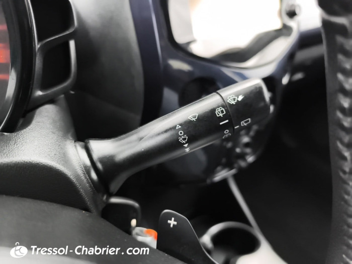 Toyota Aygo 1.0 VVT-i x-shift x-cite Bleu Cyan