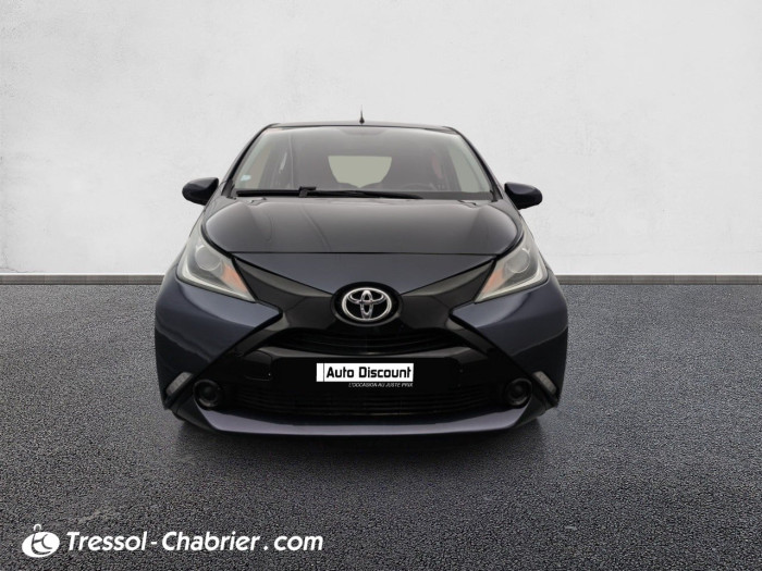 Toyota Aygo 1.0 VVT-i x-shift x-cite Bleu Cyan