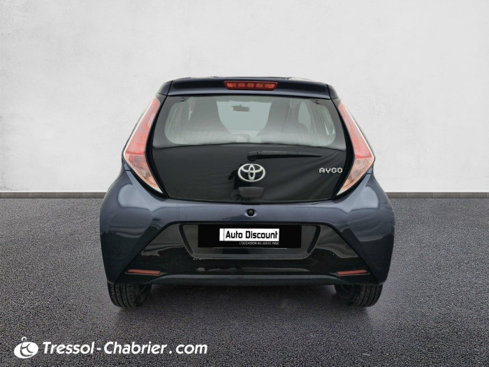 Toyota Aygo 1.0 VVT-i x-shift x-cite Bleu Cyan