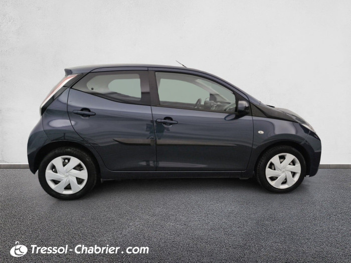 Toyota Aygo 1.0 VVT-i x-shift x-cite Bleu Cyan
