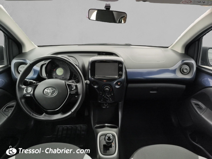 Toyota Aygo 1.0 VVT-i x-shift x-cite Bleu Cyan