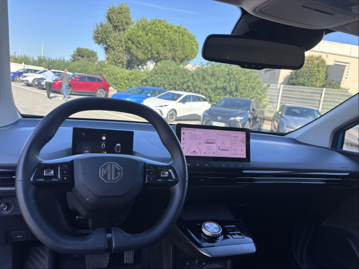 MG MG4 Nouveau Electric 64kWh - 150 kW 2WD Luxury