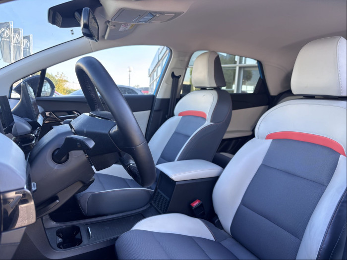 MG MG4 Nouveau Electric 64kWh - 150 kW 2WD Luxury