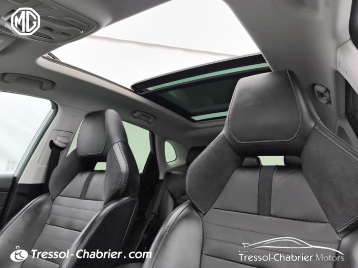 MG EHS 1.5T GDI PHEV Luxury