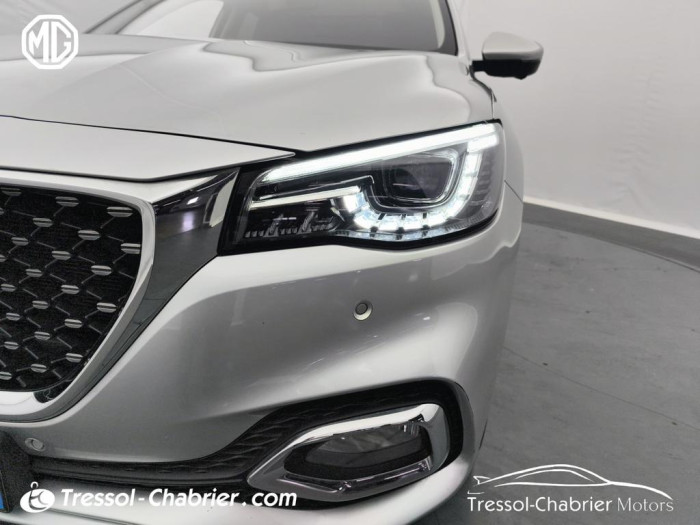 MG EHS 1.5T GDI PHEV Luxury