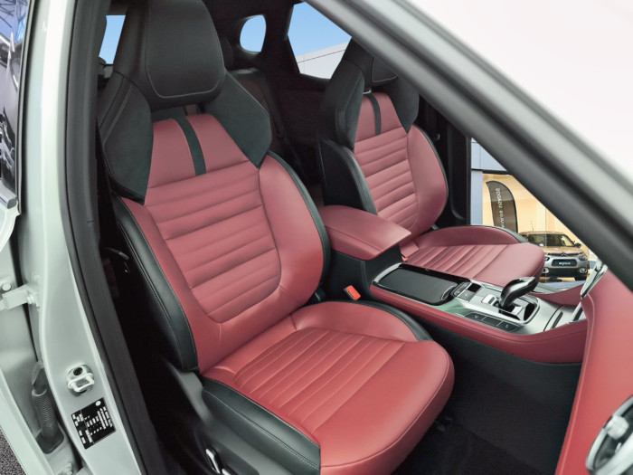 MG EHS 1.5T GDI PHEV Luxury
