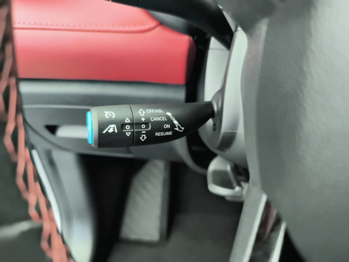 MG EHS 1.5T GDI PHEV Luxury
