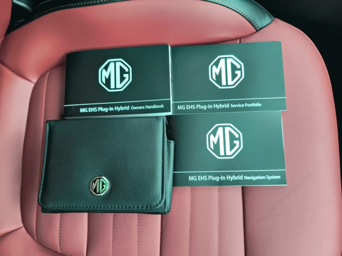 MG EHS 1.5T GDI PHEV Luxury