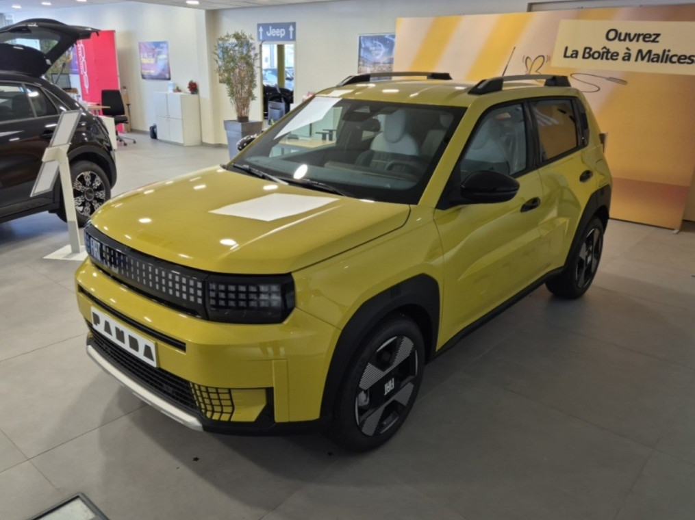 Fiat GRANDE PANDA Nouveau T-Gen 3 1.2 Hybrid Turbo 110 ch eDCT6 La Prima