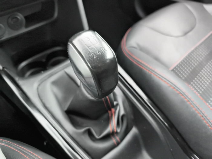 Peugeot 2008 1.2 PureTech 110ch S&S BVM5 GT Line