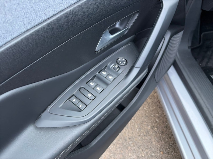 Peugeot 308 SW PHEV 180 e-EAT8 Allure Pack