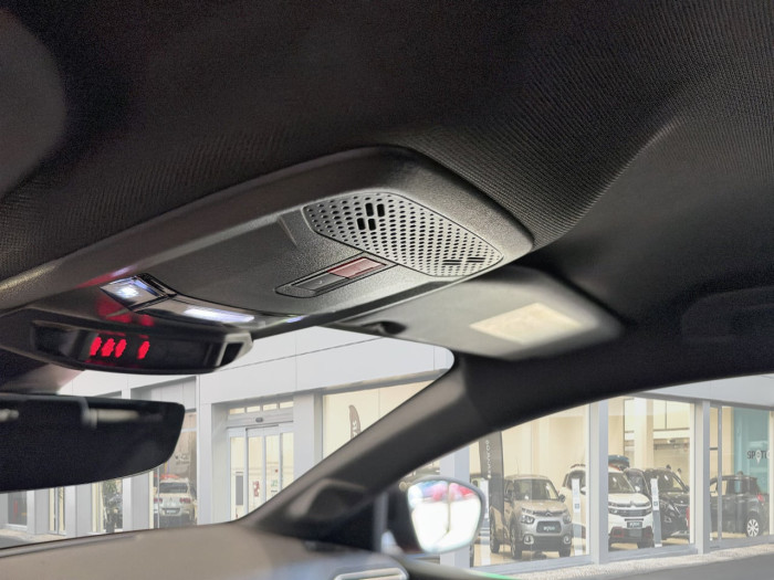 Peugeot 208 ELECTRIQUE 50 kWh 136ch GT
