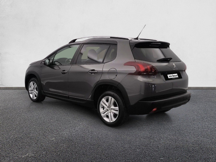 Peugeot 2008 PureTech 82ch S&S BVM5 Signature