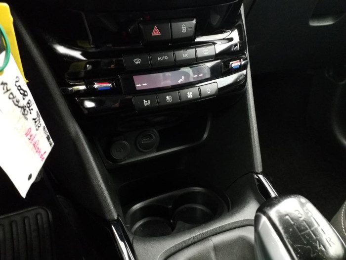 Peugeot 2008 BlueHDi 100ch S&S BVM5 Allure