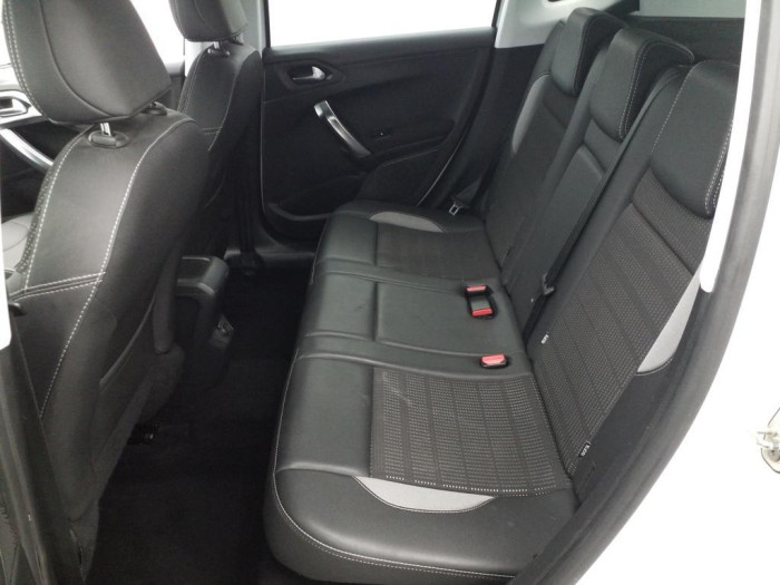 Peugeot 2008 BlueHDi 100ch S&S BVM5 Allure