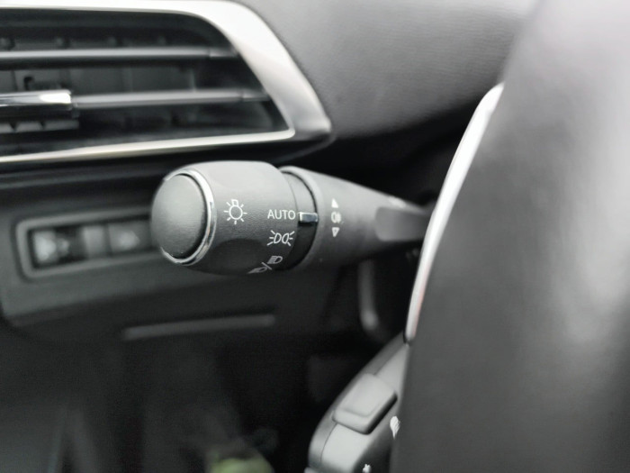 Peugeot 5008 PureTech 130ch S&S EAT8 Allure Pack